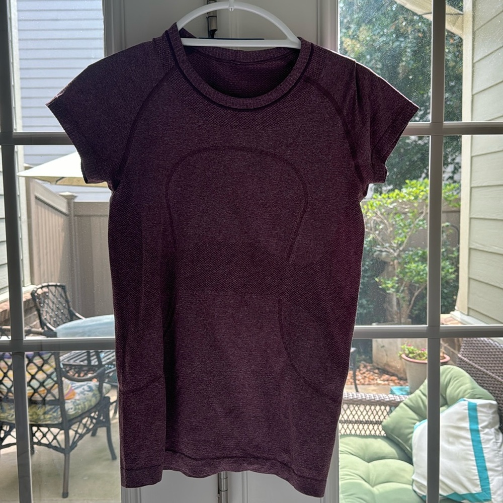 Lulu Lemon size 8 shirt